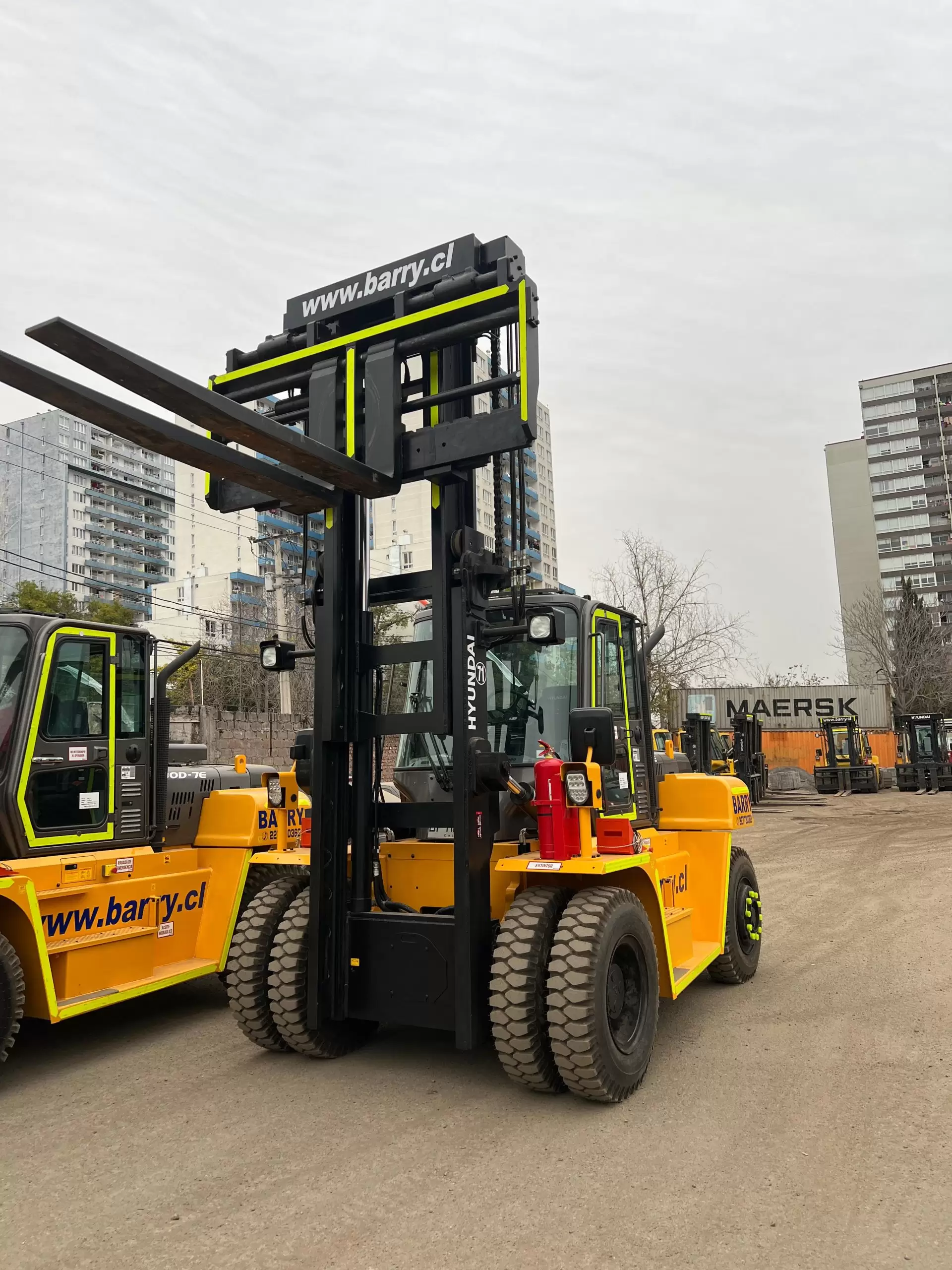 HYUNDAI 13 TON imagen 2