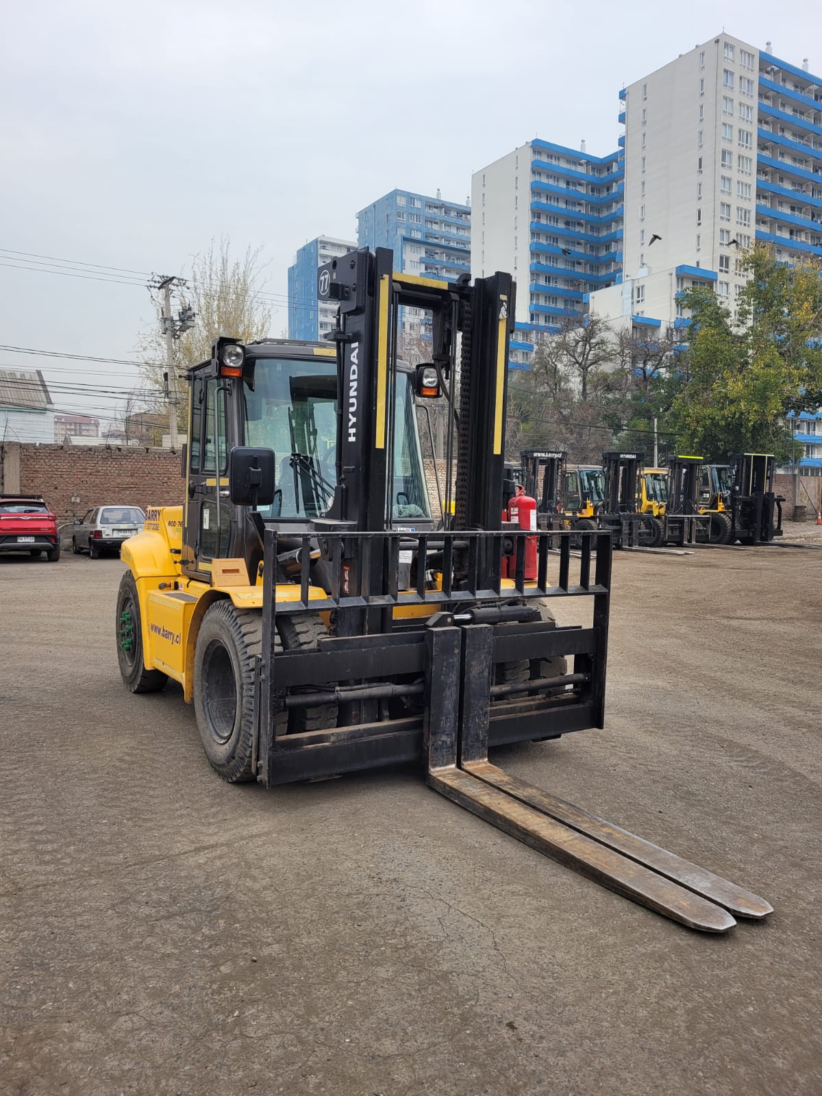 HYUNDAI 8 TON imagen 2